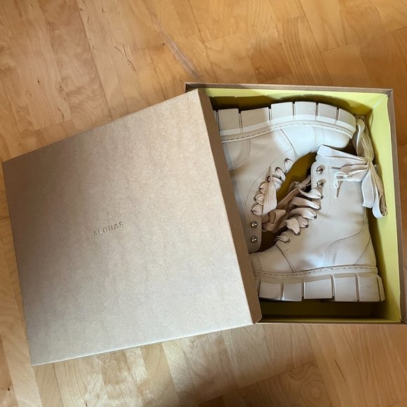 Alohas Can Can beige Combat Boot (Size 38) - Picture 4 of 10